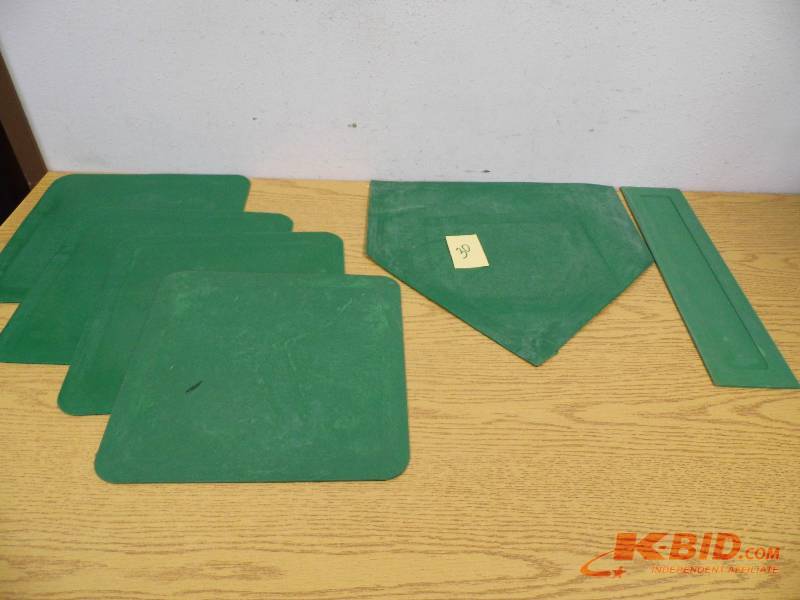 lot 30 image: Green Bases