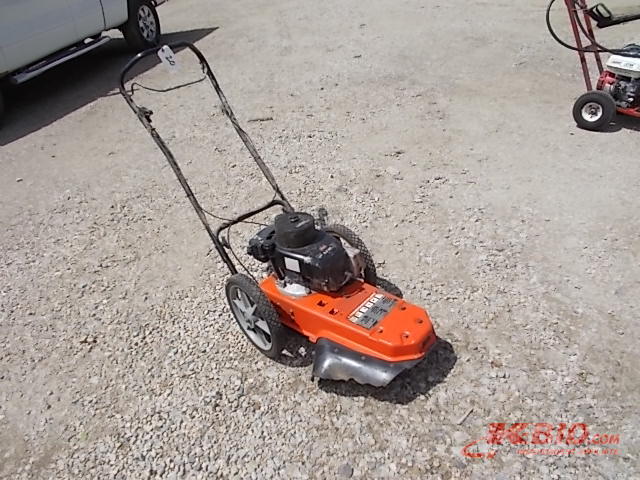 lot 20 image: Ariens Model 946501 Trimmer, 6 HP, ...
