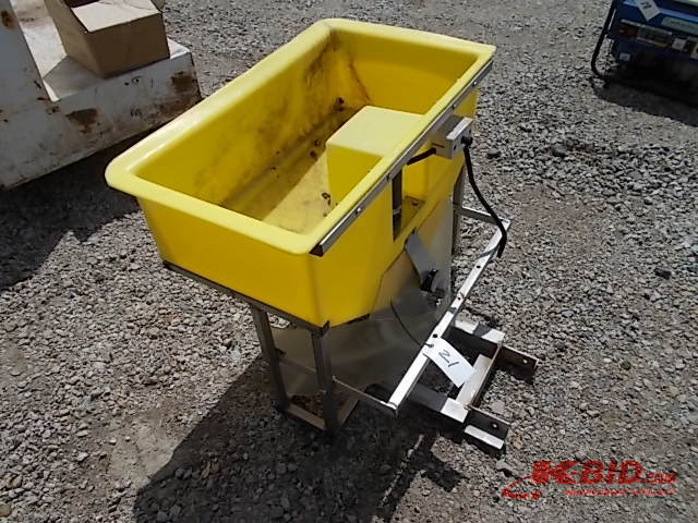 lot 21 image: Fertilizer Spreader, Stainless Stee...
