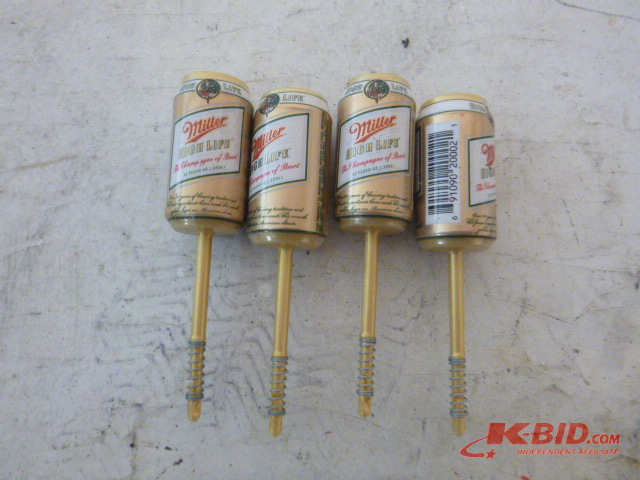 4 Bobbers