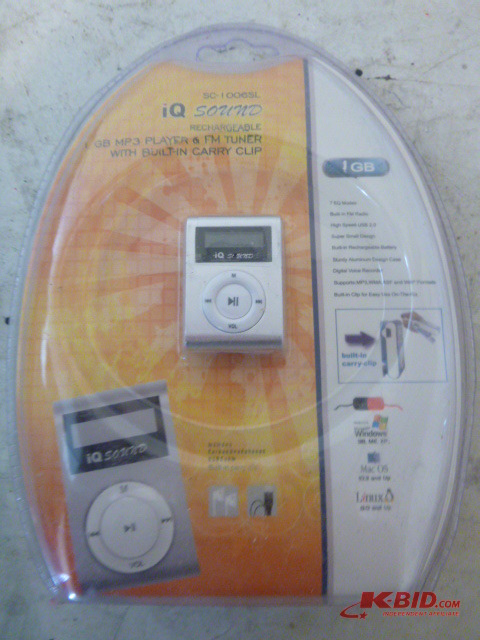 IQ Sound Rechargeable MP3 Player & FM Tuner