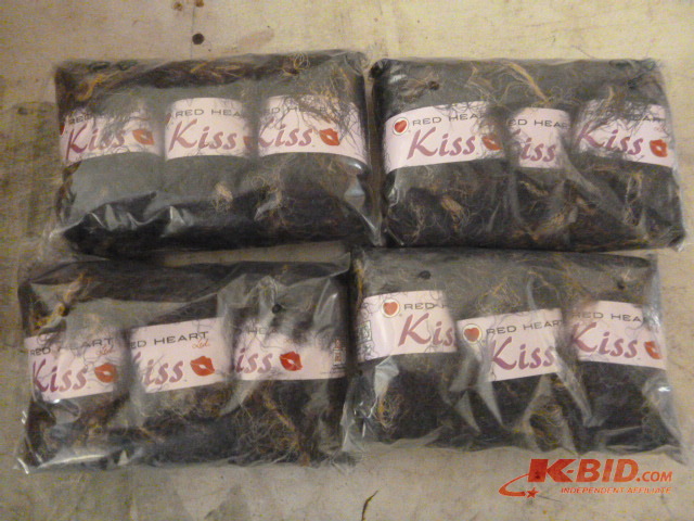 4 Packs of Red Heart Kiss Yarn