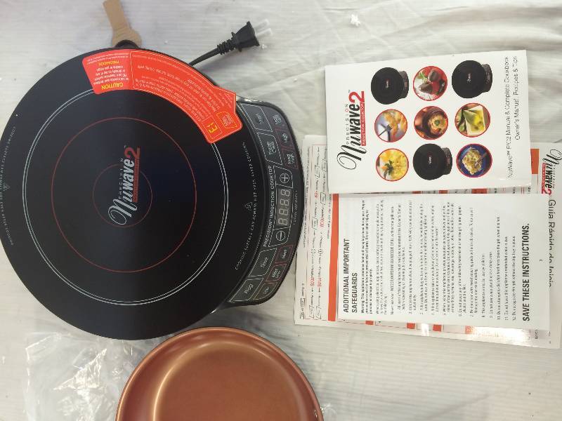 lot 107 image: Nuwave Precision Cooktop