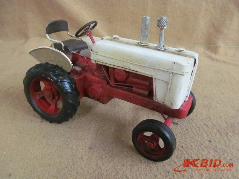 Tractor