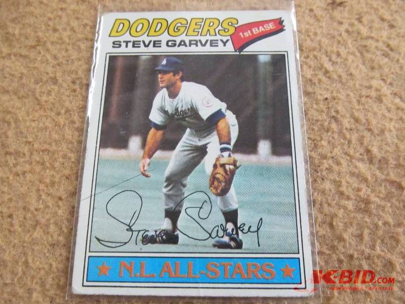 lot 31 image: Baseball Card