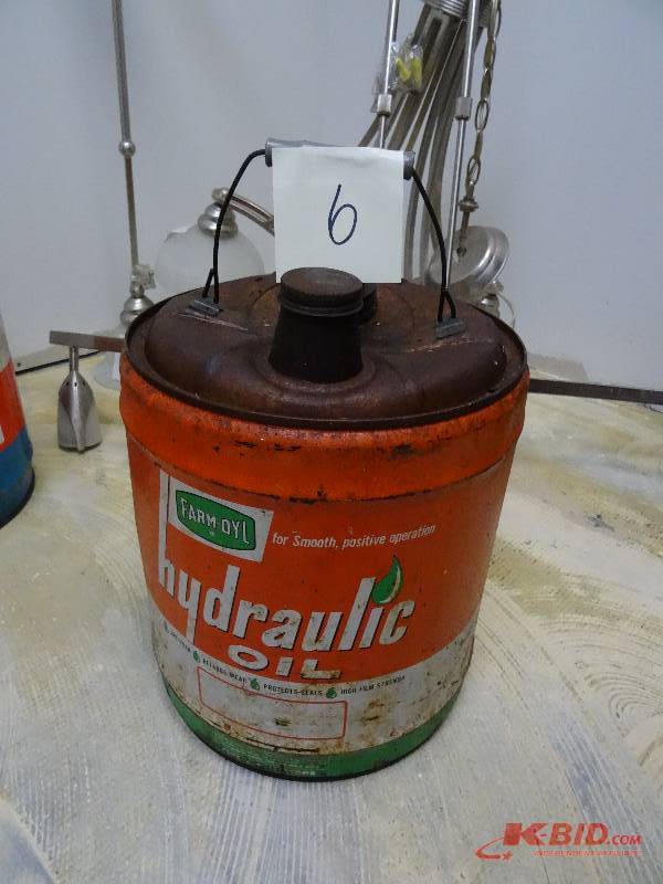 oil can