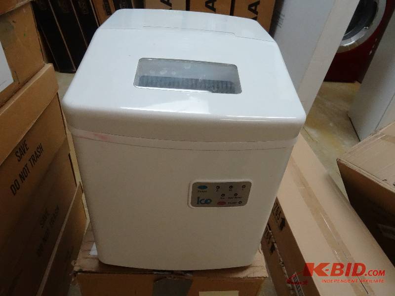 Ice maker. Portable. 34410.
