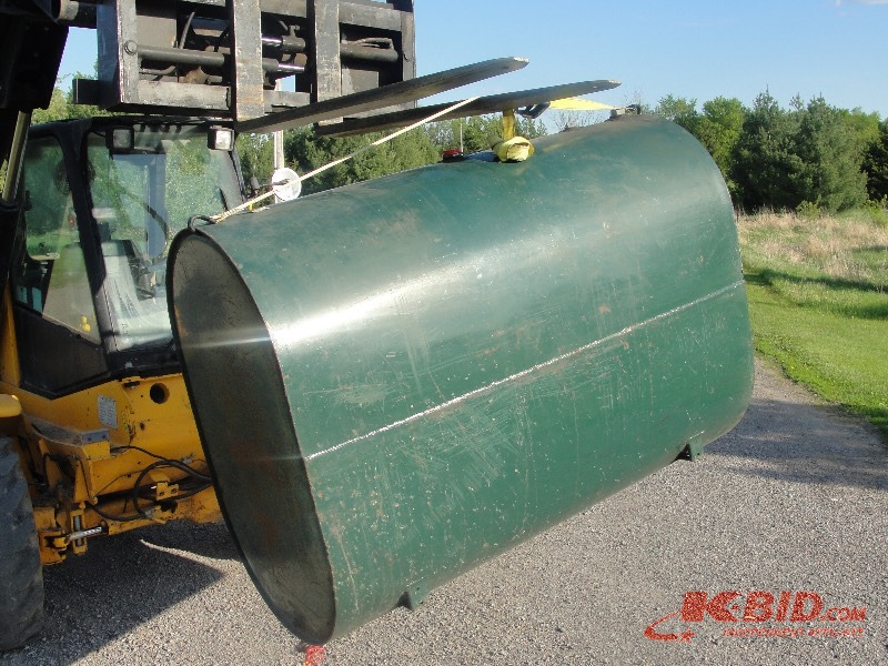 lot 7 image: Fuel Oil Barrel