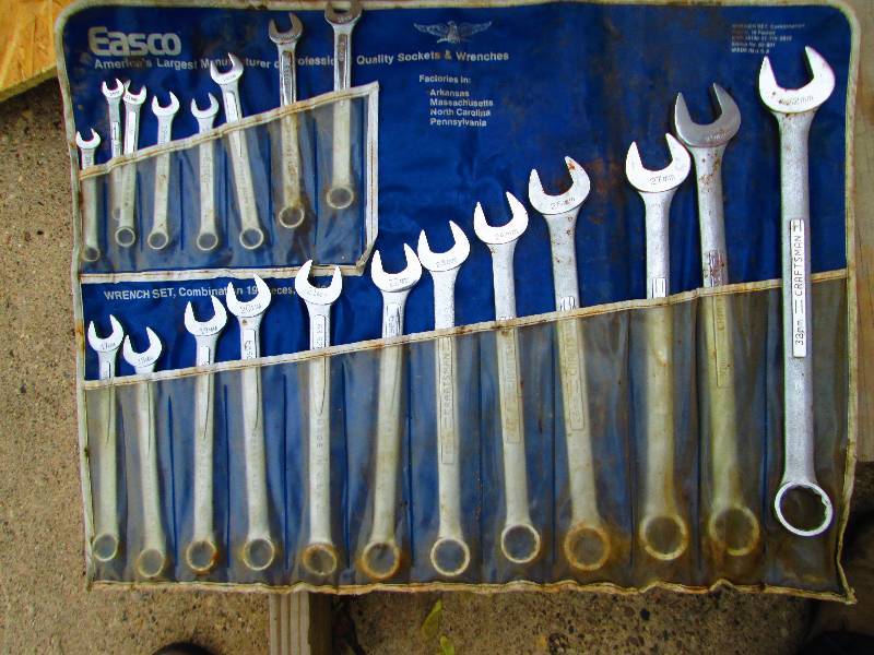 EASCO wrenche set with 9 - 32 mm wr...