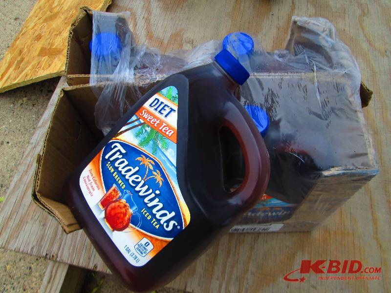 4 gallon bottles of Tredewinds slow...