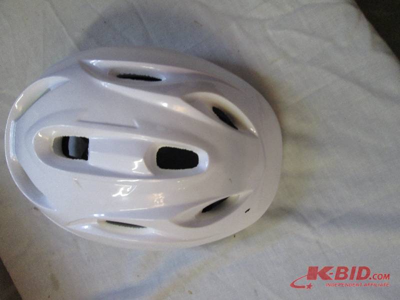 Brand new bicycle helmet, just in t...