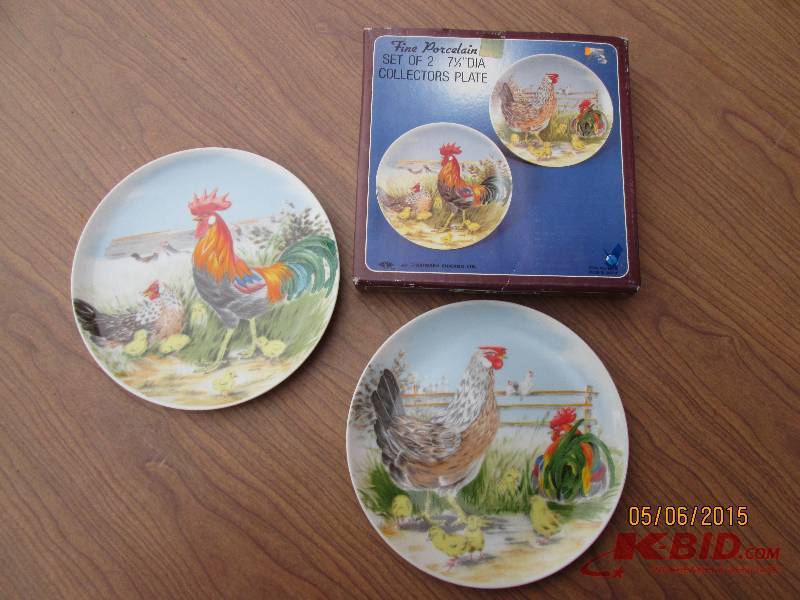 Pair of Artmark collector plates fe...