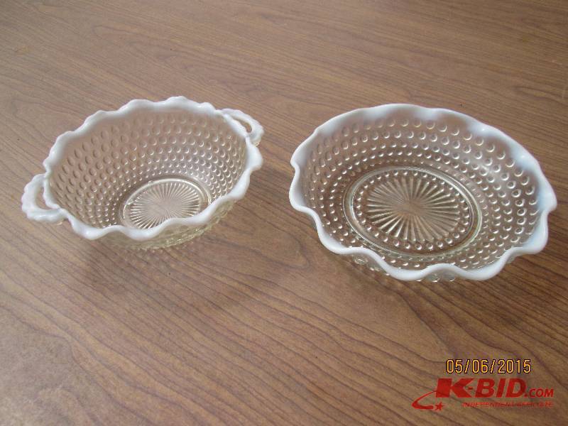 Pair of clear glass dottie serving ...