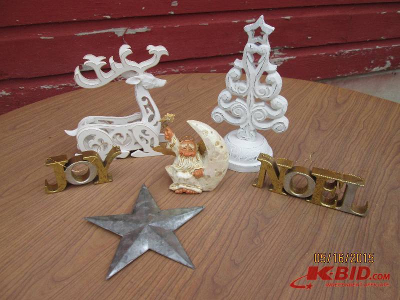 Lot of new Christmas decorations...