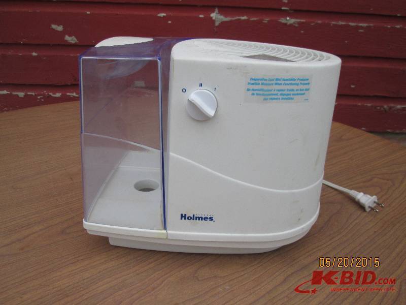Holmes cool mist humidifier...