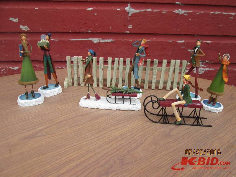 Holiday figurine set. Every piece i...