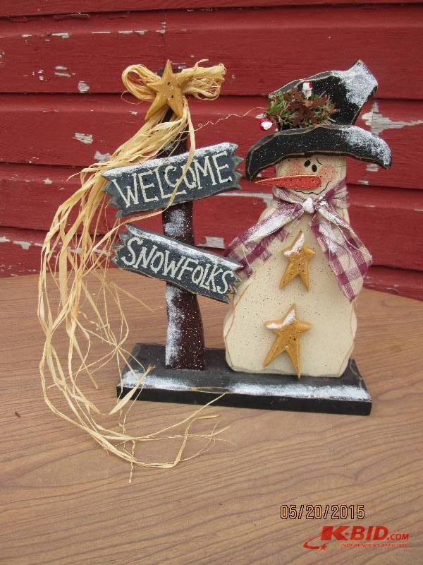 Lot of Christmas items for the home...