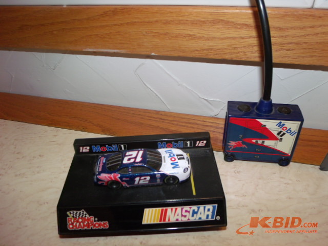 Ryan Newman  Mobile 1 cars