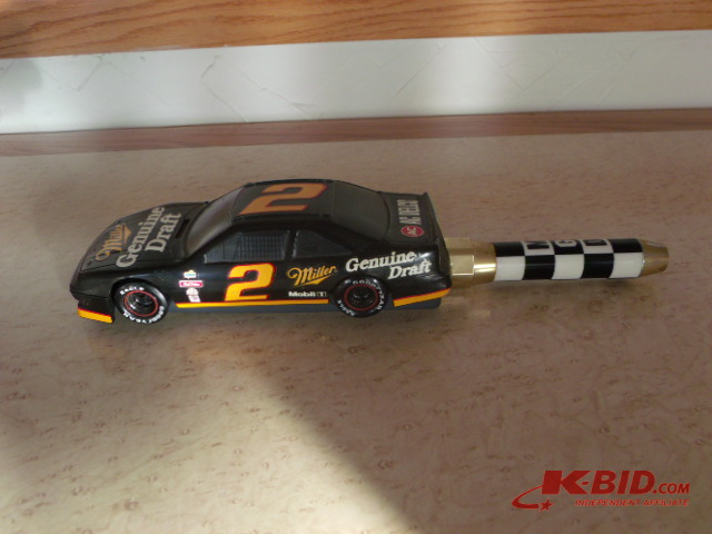 RARE Plastic Rusty Wallace  Miller Genuine Draft keg tap handle 124 scale car.