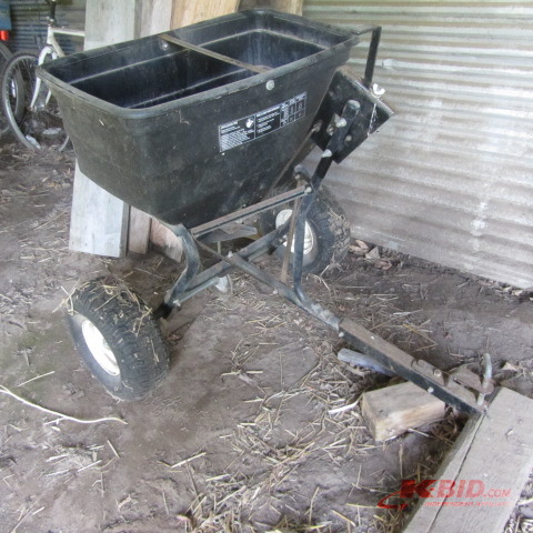 lot 10 image: Agri-Fab Trailer Broadcast Spreader