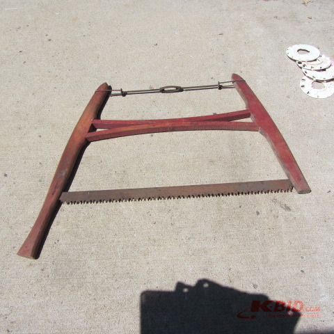 lot 68 image: Vintage Buck Saw