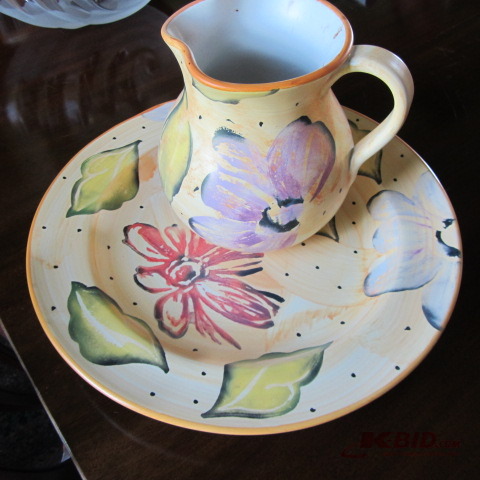 lot 82 image: Calif. Pottery Pitcher & Bowl