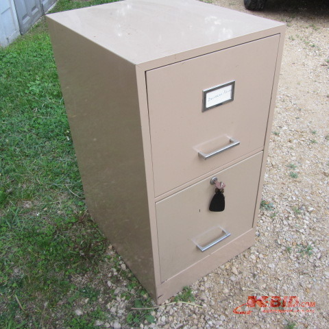 lot 100 image: Two Metal File Cabinets