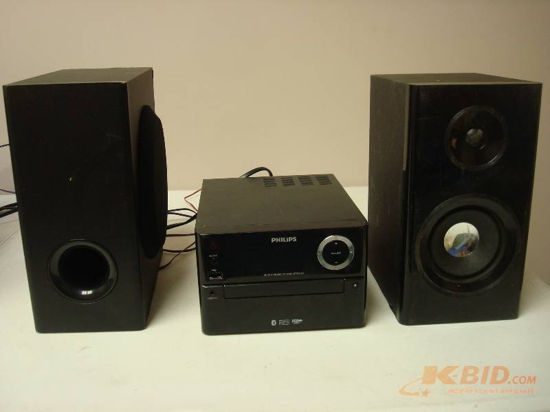 lot 12 image: Phillips CD Player Radio, Used, Some Wear, Works Good