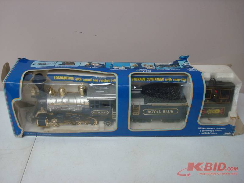 lot 17 image: Toy Train, Unused, Lots Of Wear To Package
