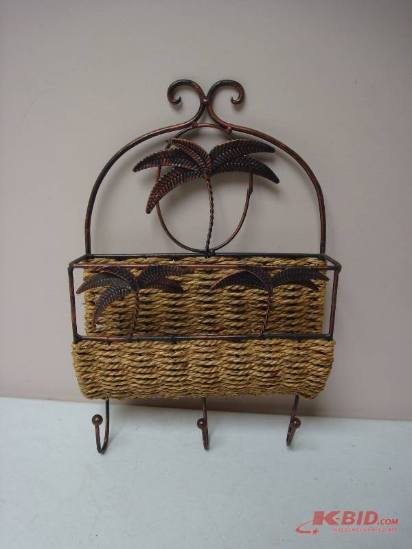 lot 31 image: Hanging Metal Basket