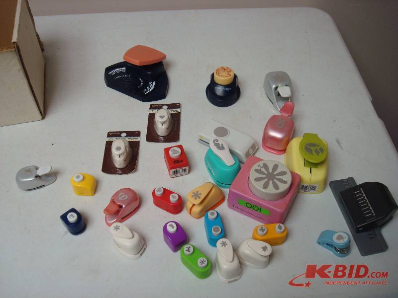 lot 48 image: Lot Of Crafting Lever Punches