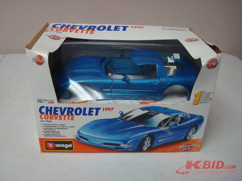 lot 69 image: New Corvette Metal Car Kit