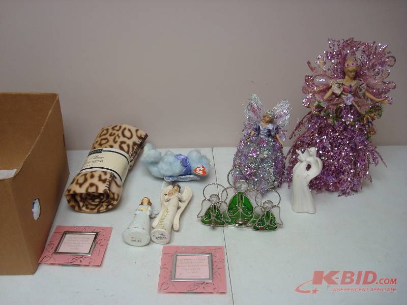 lot 83 image: Lot Of Mixed Items