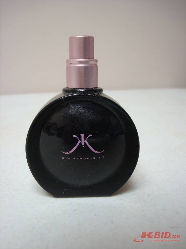 lot 89 image: Kim Kardashian Perfume, Little Left