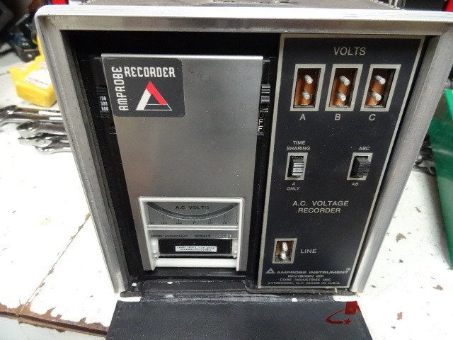 Voltage Recorder