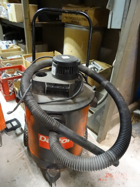 Wet Dry Vac.