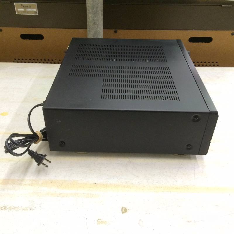 lot 17 image: Denon DRA-395 AV Receiver, tested and in wor...