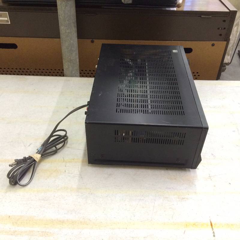 lot 18 image: Sony STR DH700 7.1 Channel 105 Watt Stereo Re...