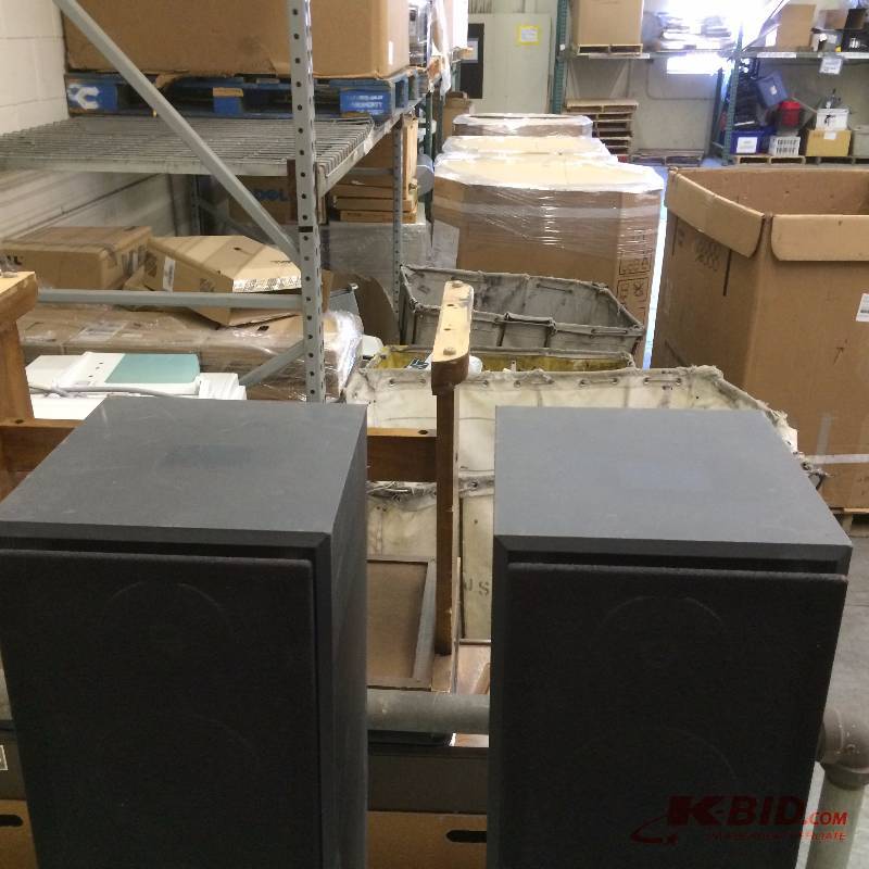 lot 27 image: Sony SS-MF400H 33" 150W Speaker Pair, te...