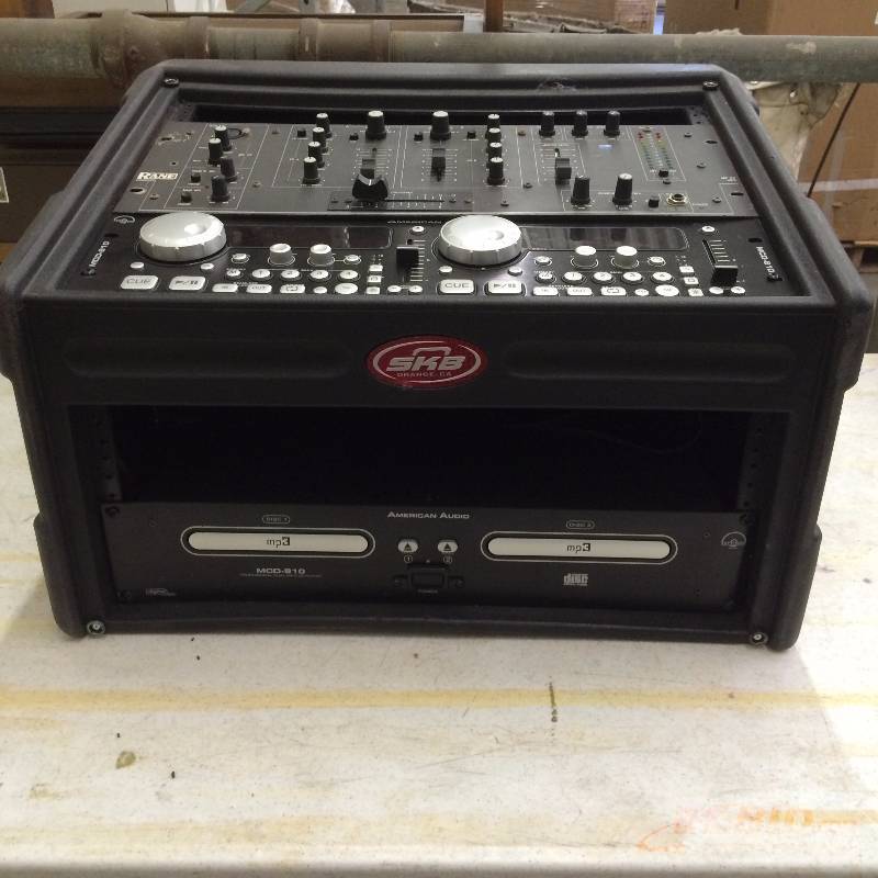 lot 39 image: American Audio MCD-810 Dual CDMP3 player, le...