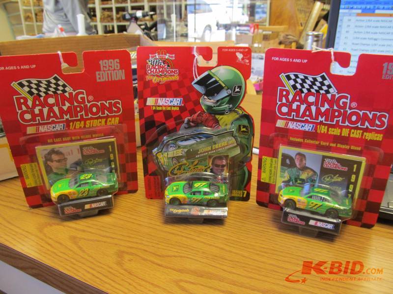 lot 49 image: Lot of 3 Racing Champions 164 scale NASCAR Diecast Stock Car