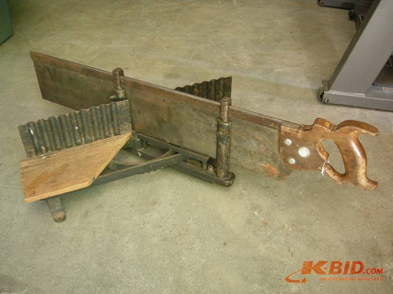 lot 19 image: Disston Miter Saw