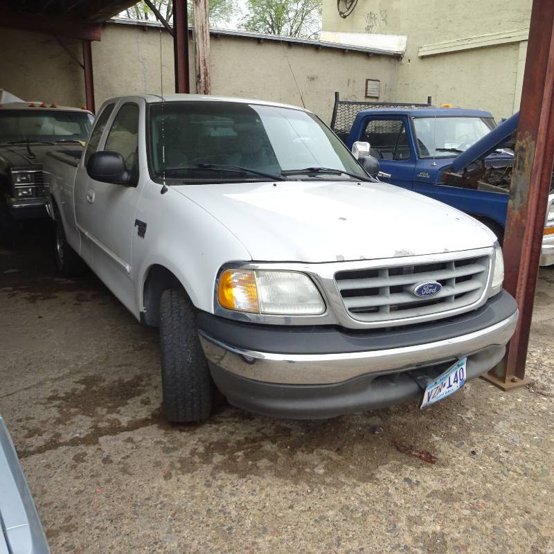 Ford F150 2 X 4