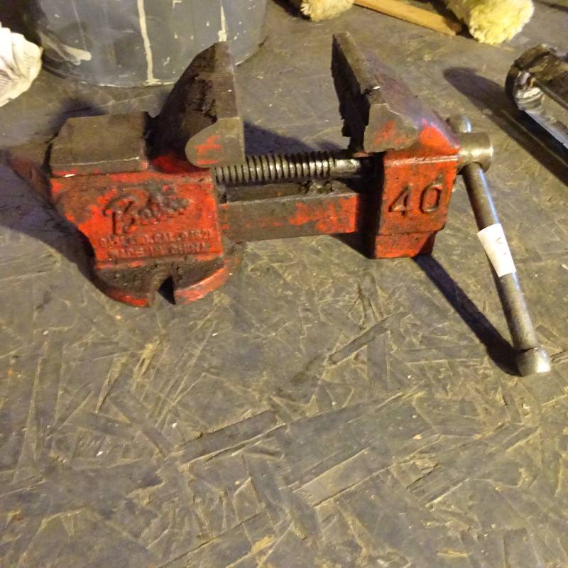 Bench Vise