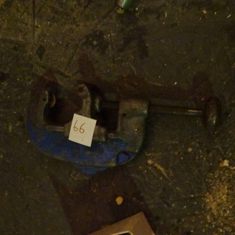 Pipe Cutter