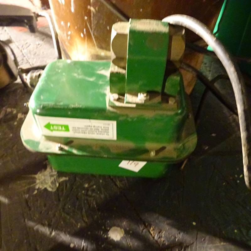 Drain Tender