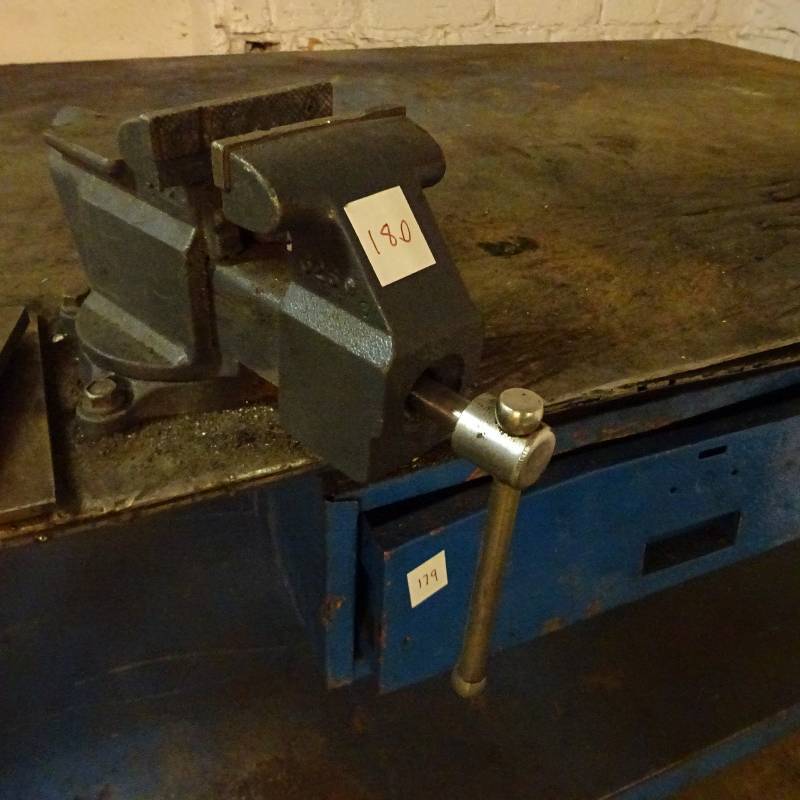 Bench Vise