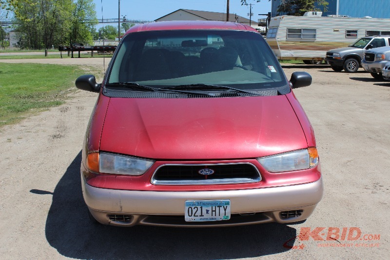 1998 Ford Windstar GL