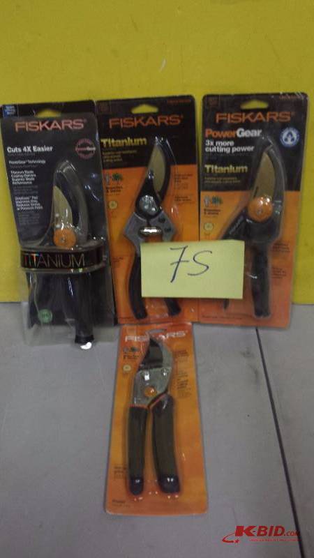 Lot of Fiskars Cutters