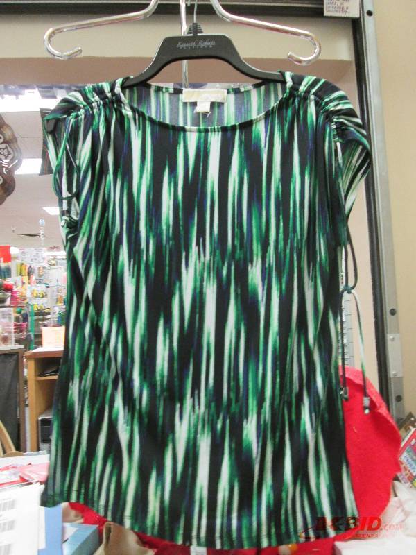 Michael size medium...